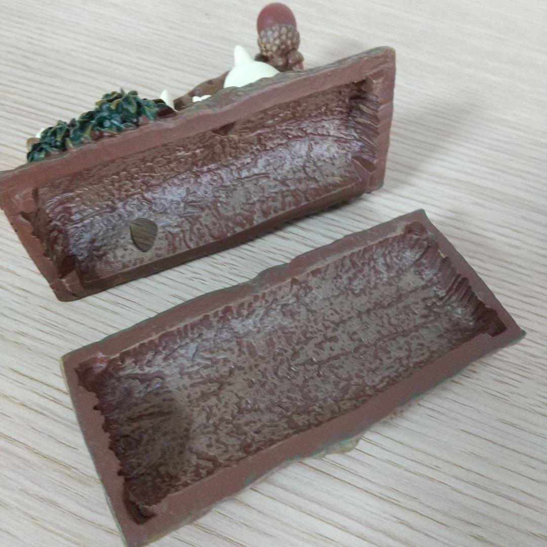 美品　となりのトトロ　丸太の上でエッサホイサ　雑木林のトトロたち 小物入れ