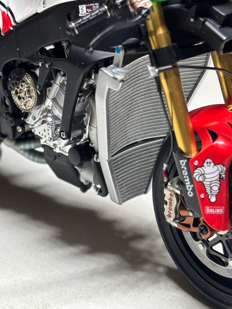 タミヤ 1/12 2005YZRーM1完成品