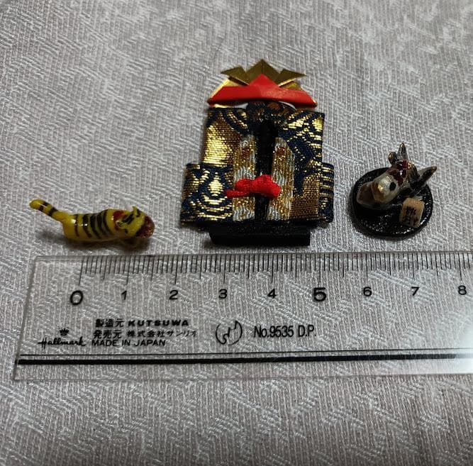 ミニチュア　ハンドメイド　五月人形三段飾り＋小物三点セット