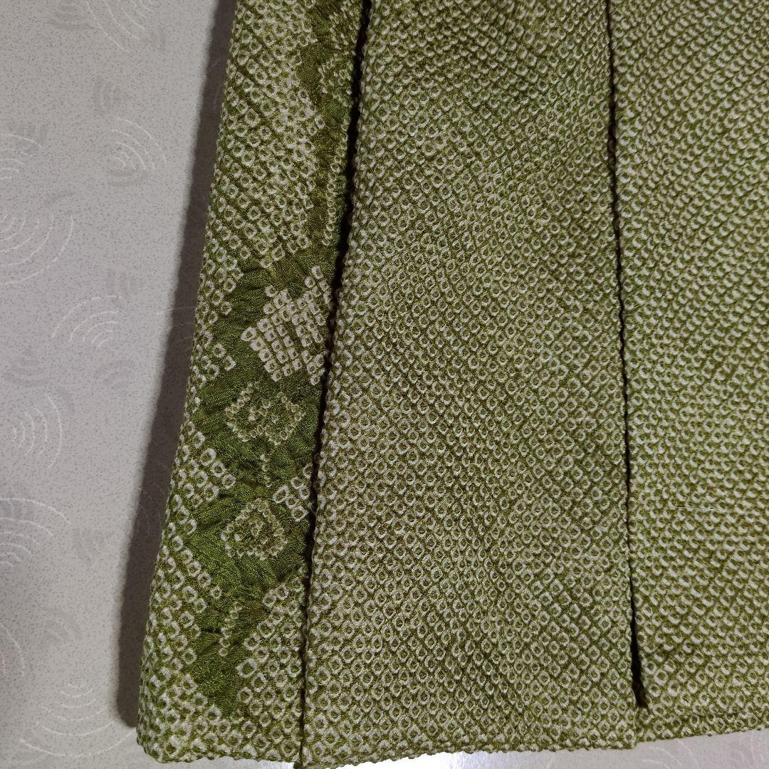 七五三３歳正絹総絞り手縫いの被布(抹茶色の柄入り）