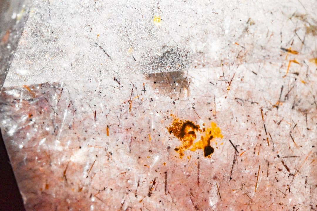 タンザニアsongea産 ゲーサイトインアメジスト