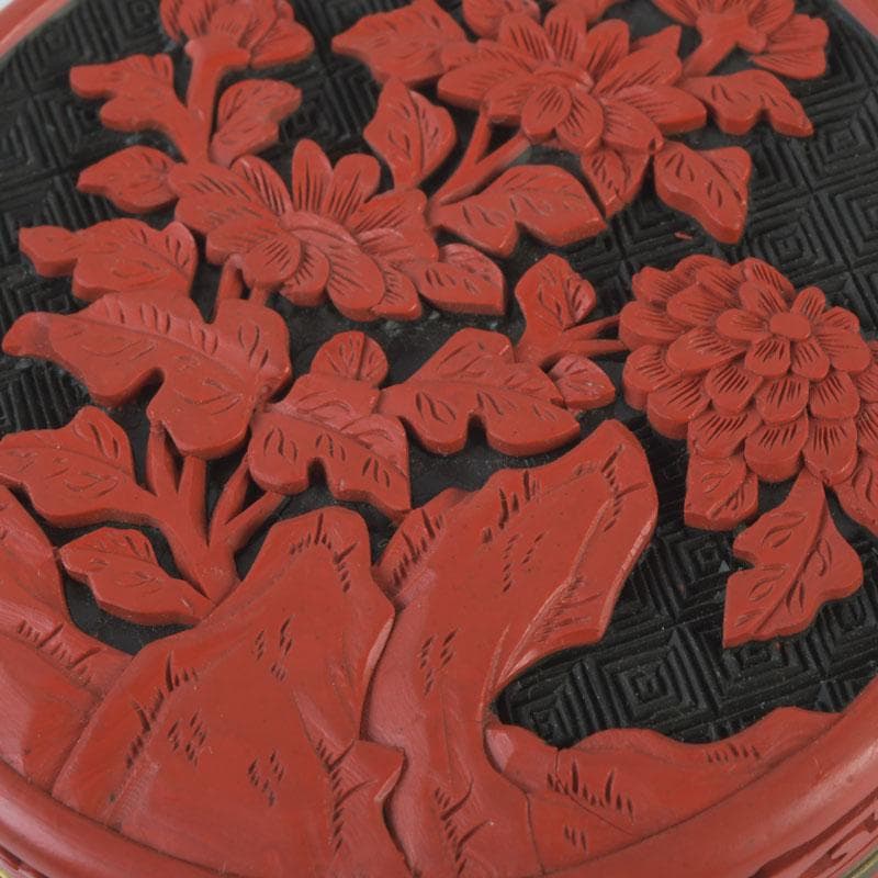 中国 剔紅 堆朱 内七宝 花文 香合 C 9840 - メルカリ