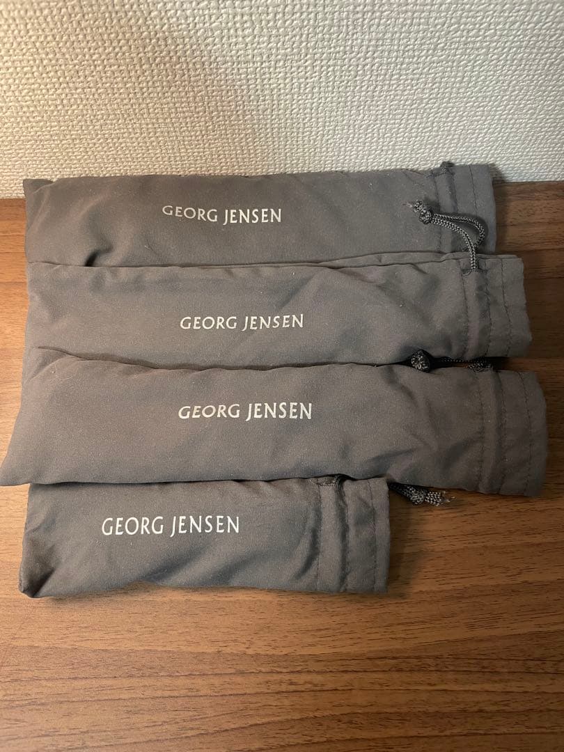 ジョージジェンセン　  ピラミッド　カトラリー 16本