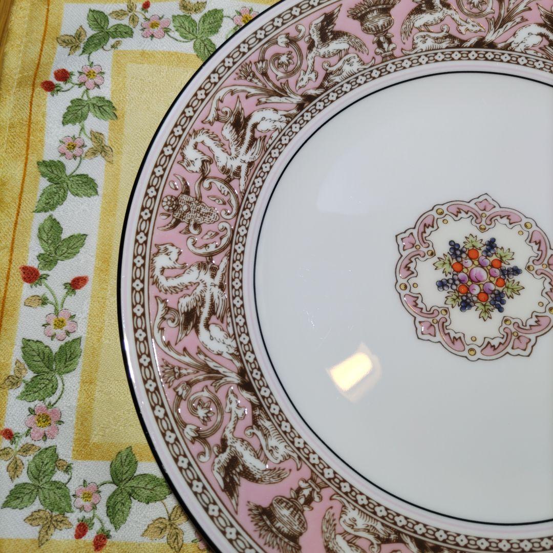 ウェッジウッド　フロレンティーン　ピンク　プレート　20cm　プレミア品　1枚