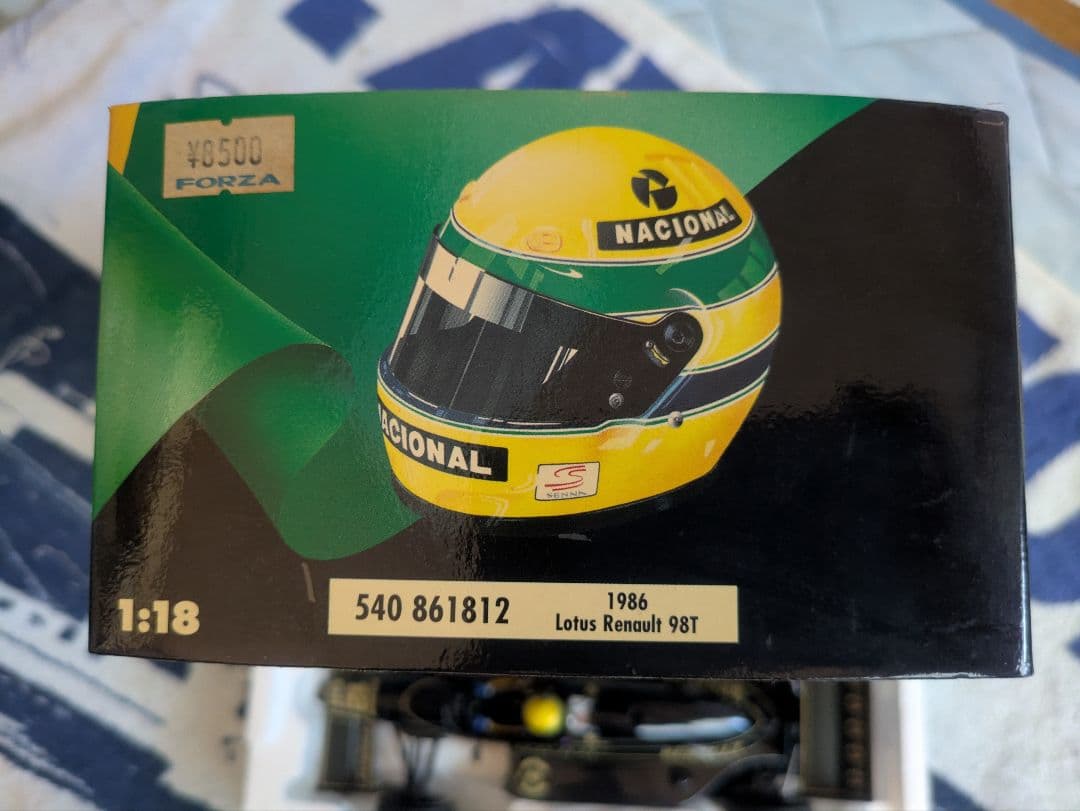 Ayrton Senna F1ロータスルノー1/18 ブラック