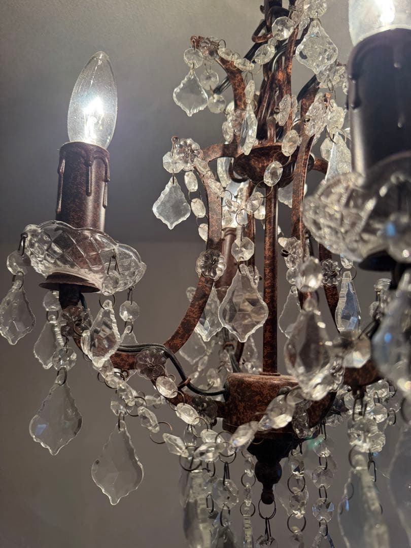 4灯シャンデリア ・サラグレース