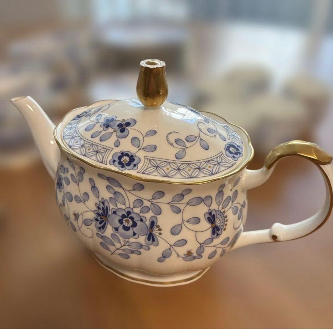 ナルミ・ミラノシリーズ　ティーセット(25点)