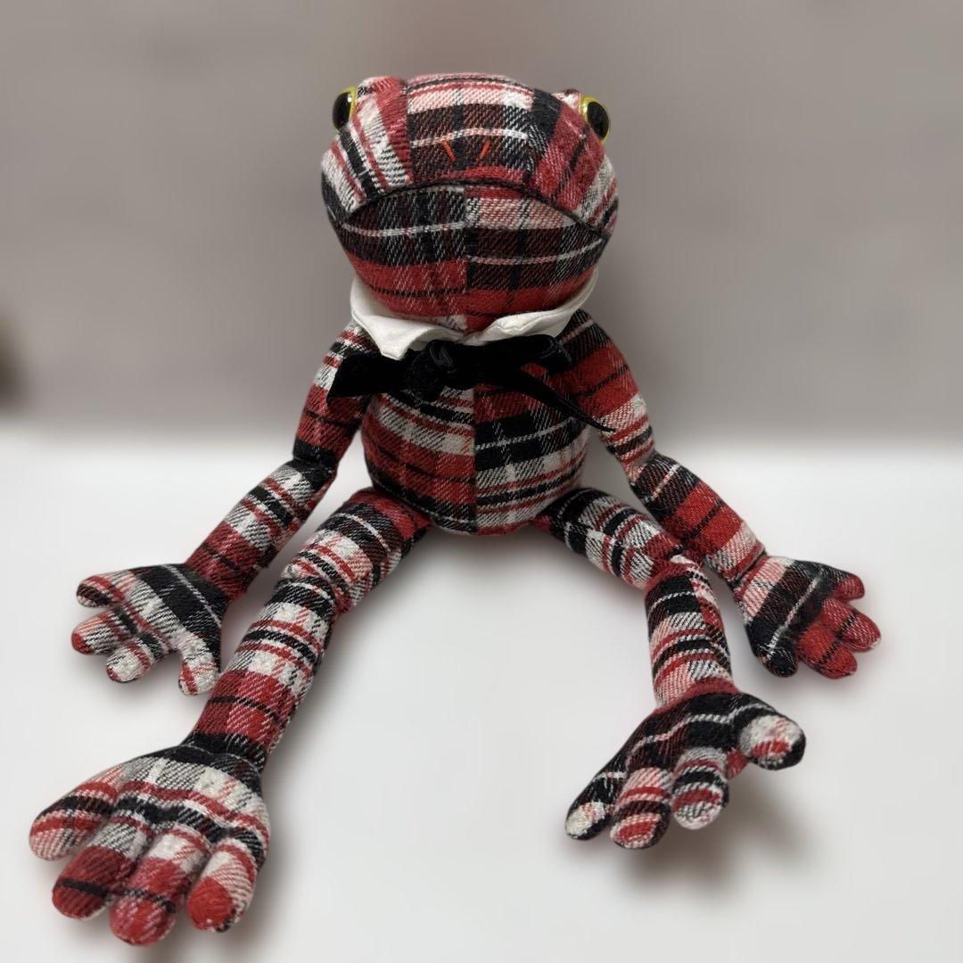 モン・スイユ Mon Seuil カエル ぬいぐるみ “ブリトー”