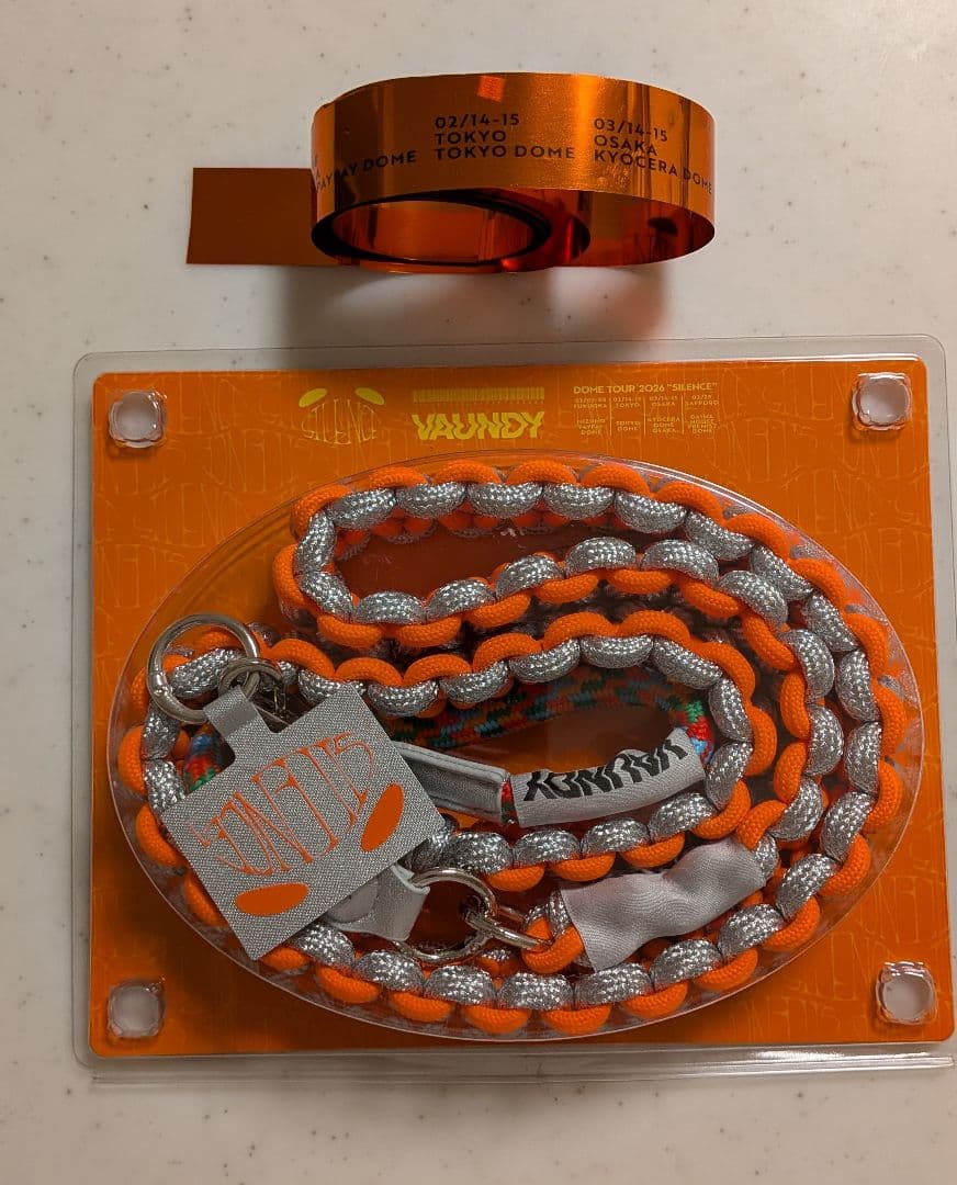 Vaundy Phone tab & strap ストラップ グッズ 銀テープ - メルカリ