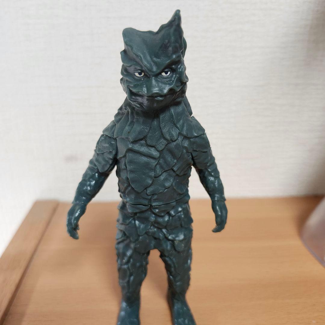 ウルトラマン怪獣ソフビ - メルカリ