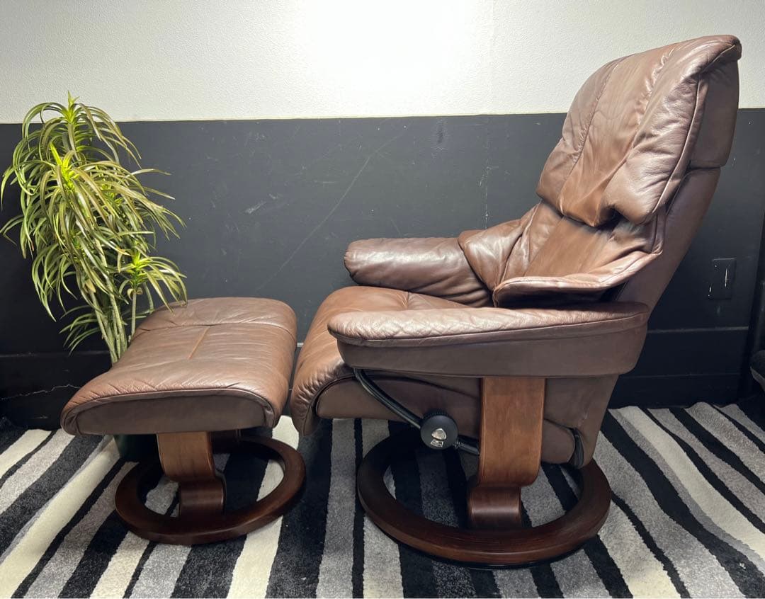 エコーネス / EKORNES ストレスレスチェア＆オットマン付　レノ  本革