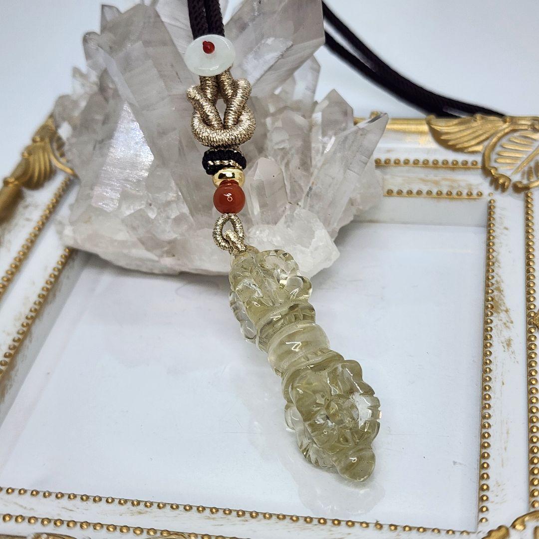 天然シトリン雕刻 金剛杵ヴァジュラ ペンダント 長さ調整可能 金運魔除けお守り