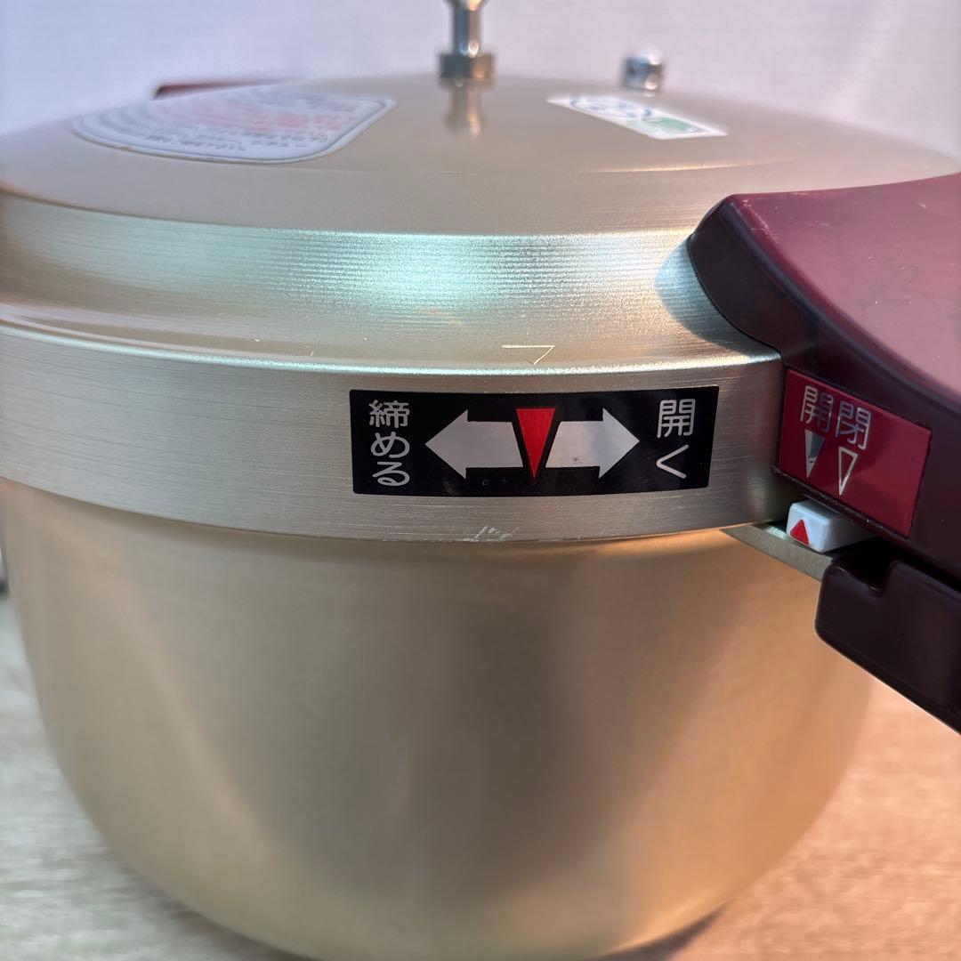 ピースター 圧力鍋 ゴールド 6.4L レトロ 希少 関西軽金属工業 炊飯