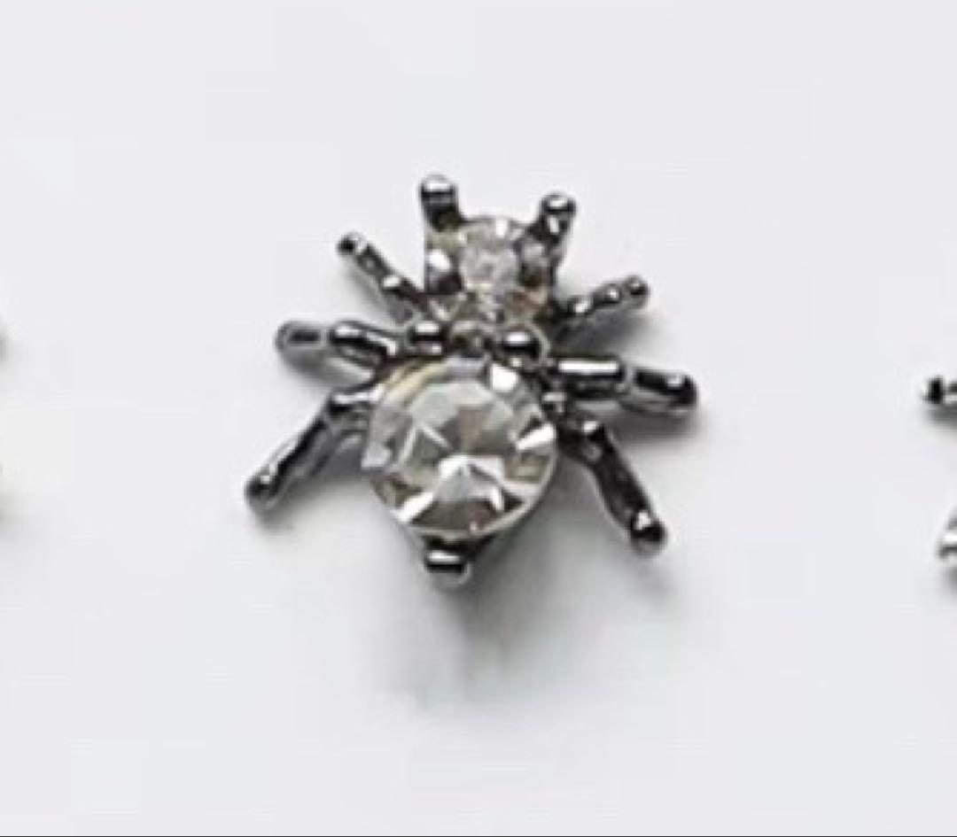 No.1082　選べる9種類ハロウィン　コウモリ　クモ　ネイルパーツ