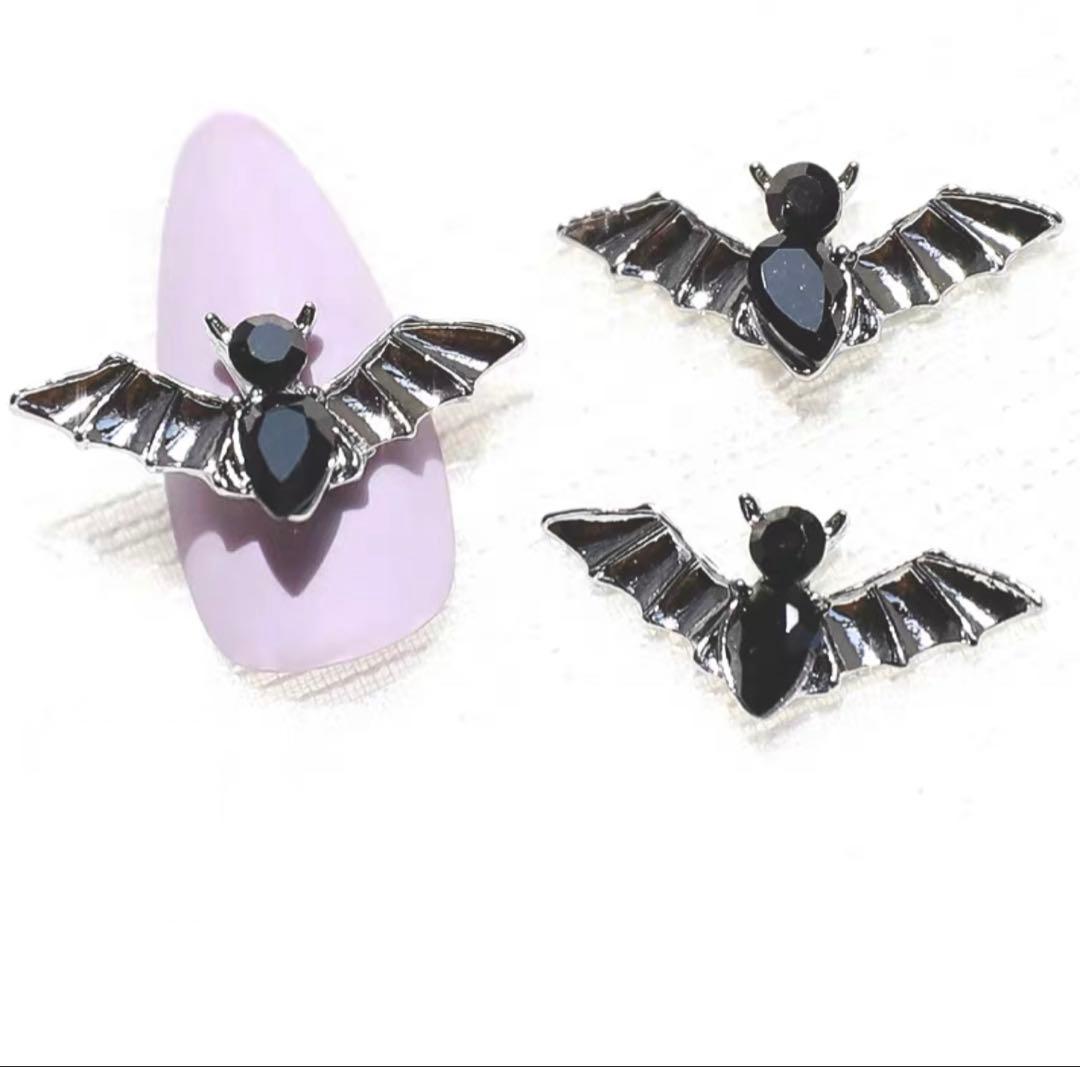 No.1082　選べる9種類ハロウィン　コウモリ　クモ　ネイルパーツ