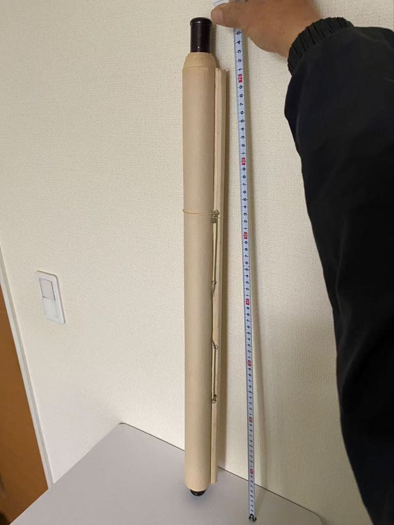 中国美術 紅梅報春落款有 掛軸 年代物 - メルカリ