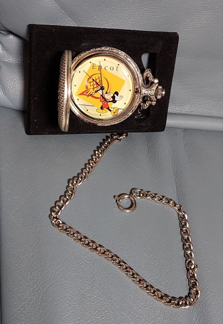 ディズニー　懐中時計セット