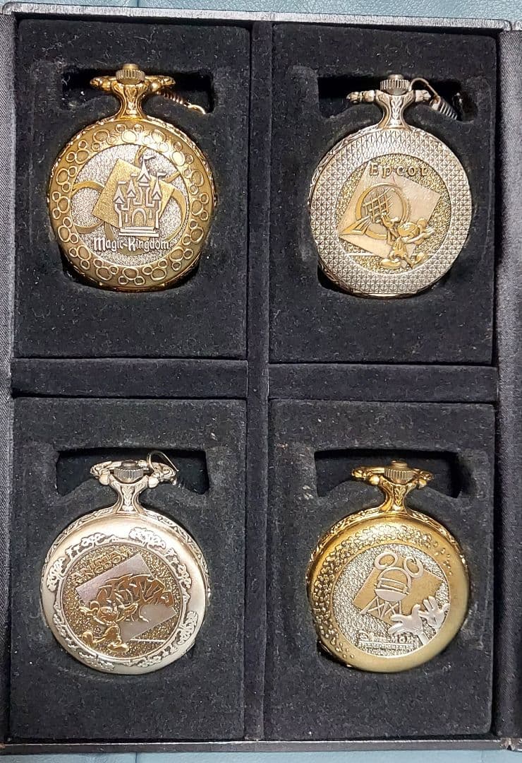 ディズニー　懐中時計セット