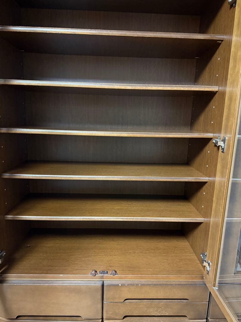 食器棚 ダークブラウン／ガラス扉