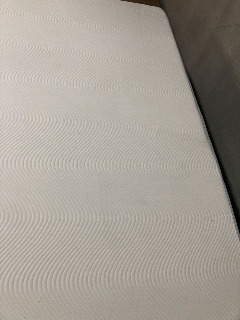 ⑫ （在庫処分セール）ＮＥＷコアラマットレス【クイーン】訳あり