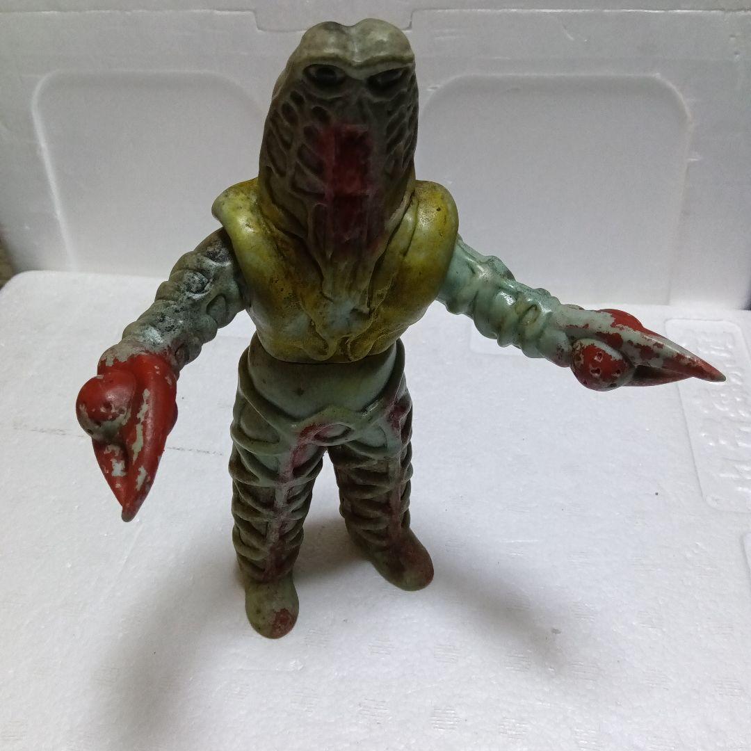 B*B様 昭和レトロ ソフビ ゴドラ星人 マルサン 1967年〜 当時物 - メルカリ