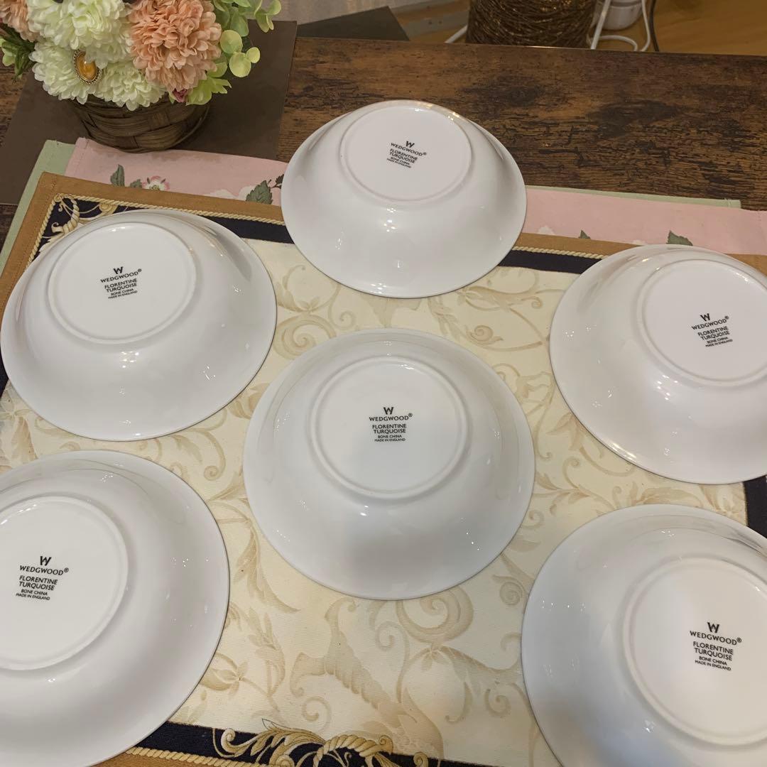 未使用　ウェッジウッド フロレンティーン　ターコイズ　15.5cmサラダボウル