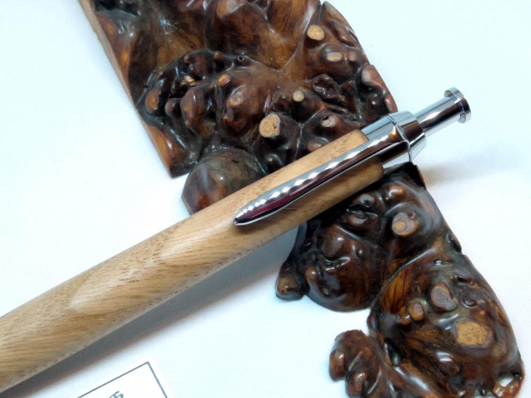 【牛皮】お待たせいたしました。木軸　手作り　木のシャープペンシル