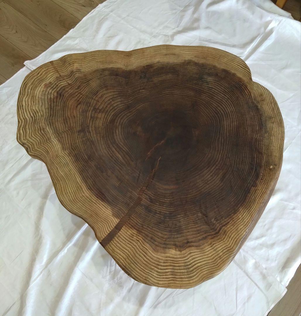 杉の輪切のローテーブル㉙ 樹齢約100年の杉の自然木の年輪❕脚は丈夫な