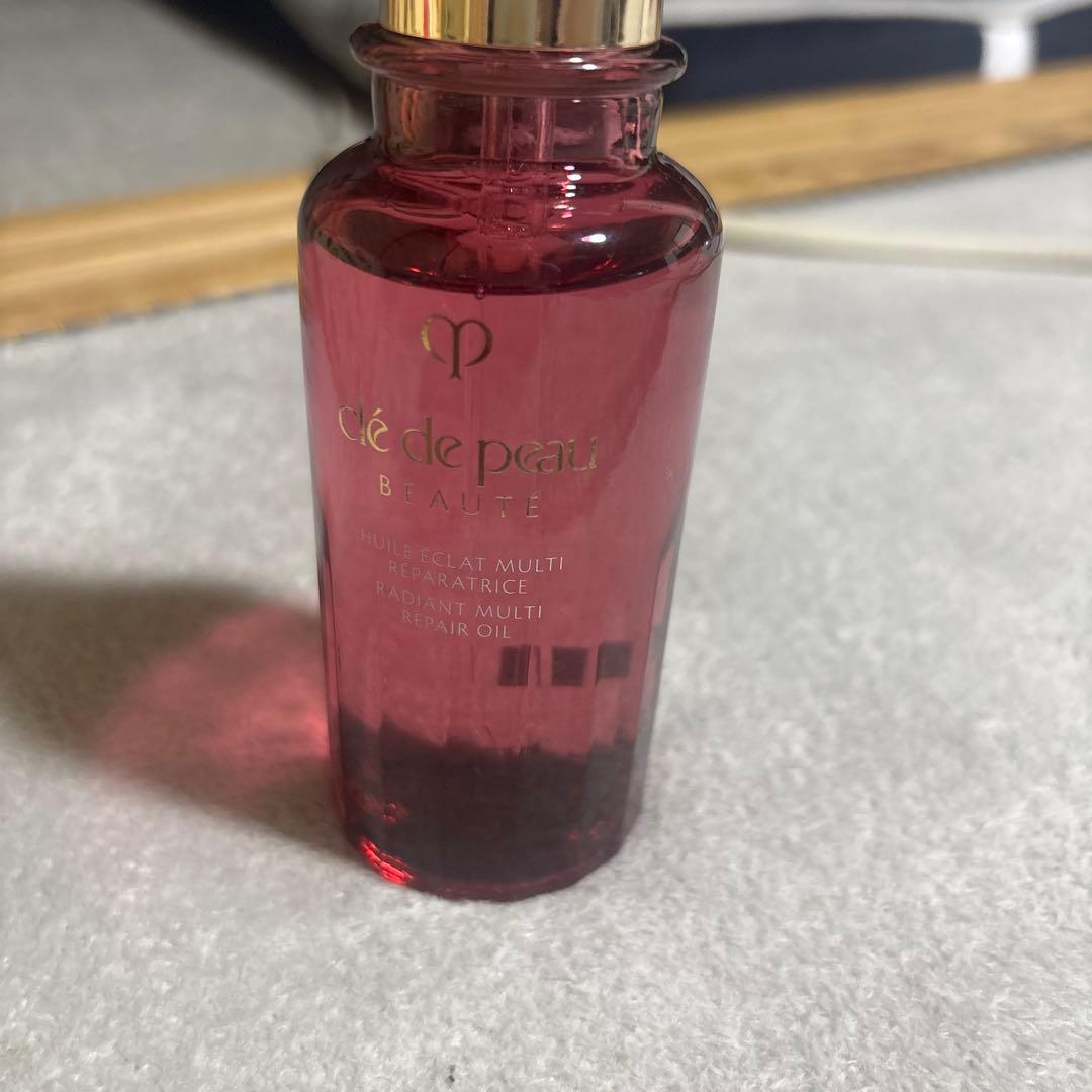 clé de peau BEAUTÉ ユイルレパラトゥリス
