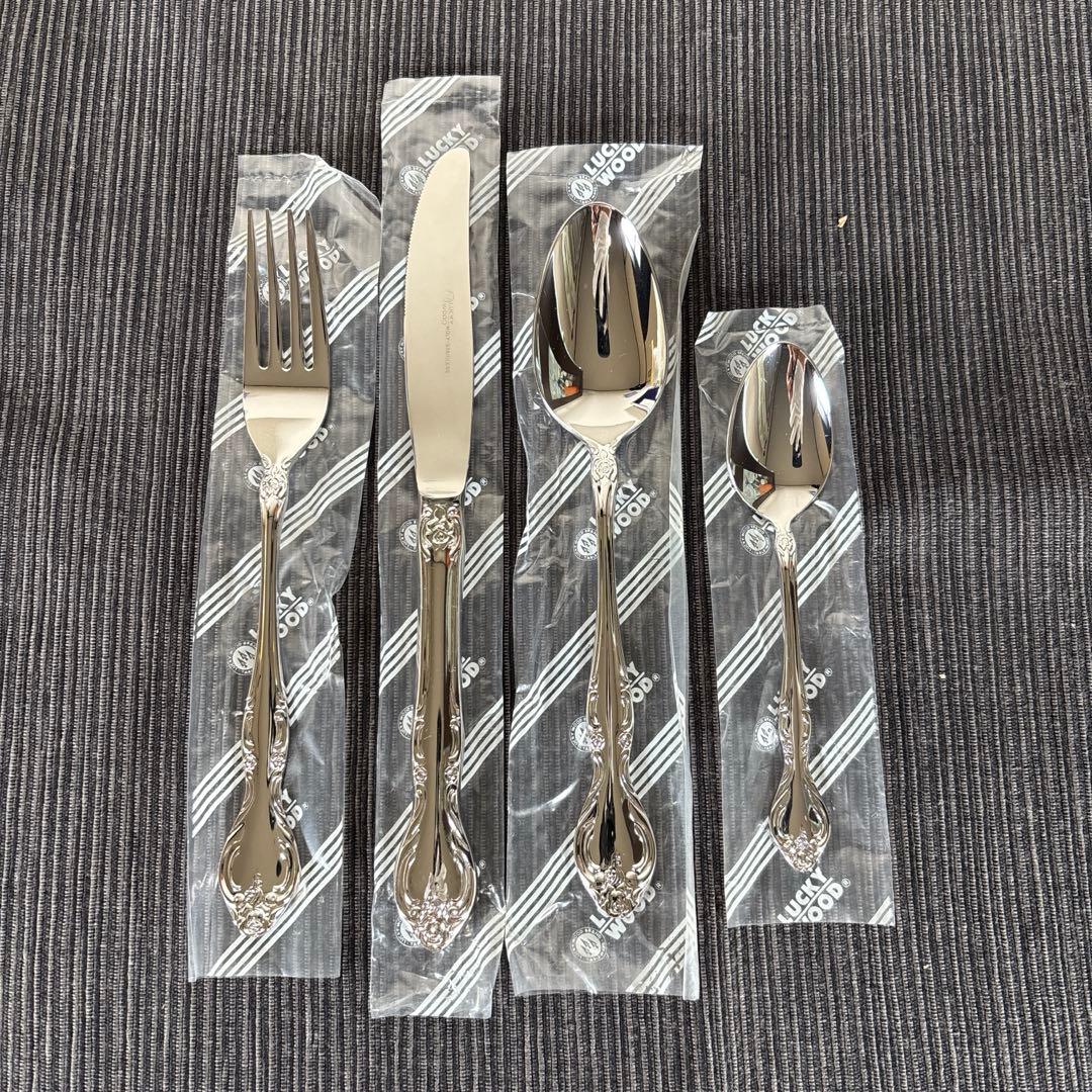 【未使用】ラッキーウッド オルレアン カトラリーセット 24P