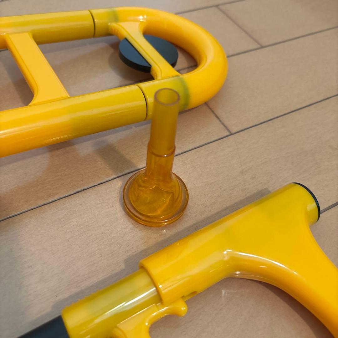 pBoneピーボーン　イエロー　プラスチックトロンボーン　イエロー
