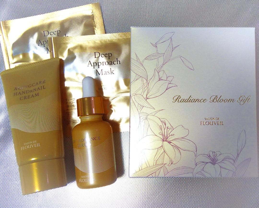 ラディアンスブルームギフト３点セット＊しわ改善先行美容液＊炭酸＊フルベール化粧品