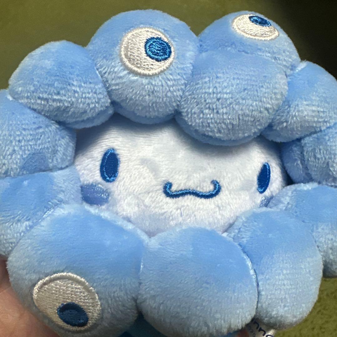 ミャクミャク✖️シナモロール 3個セット 推しカラー　ノーマル　黒　カラビナ