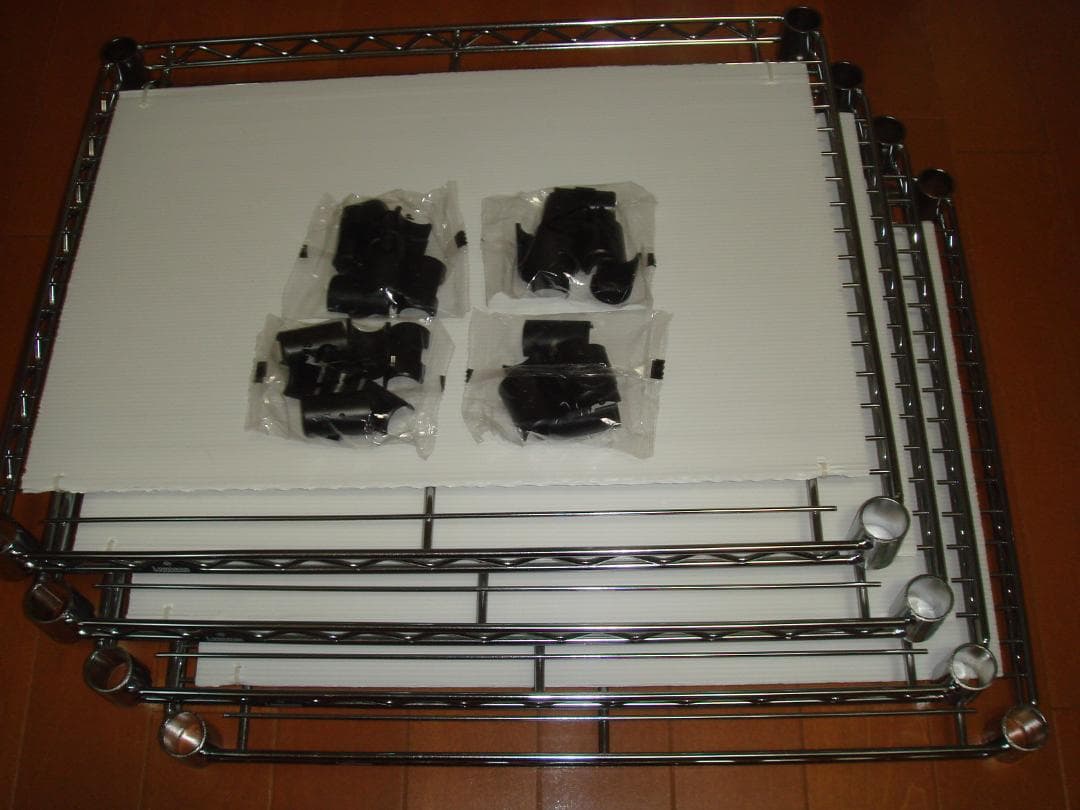 ルミナスラック スチール棚板 ST5040 4枚セット 新品同様 ポール19mm