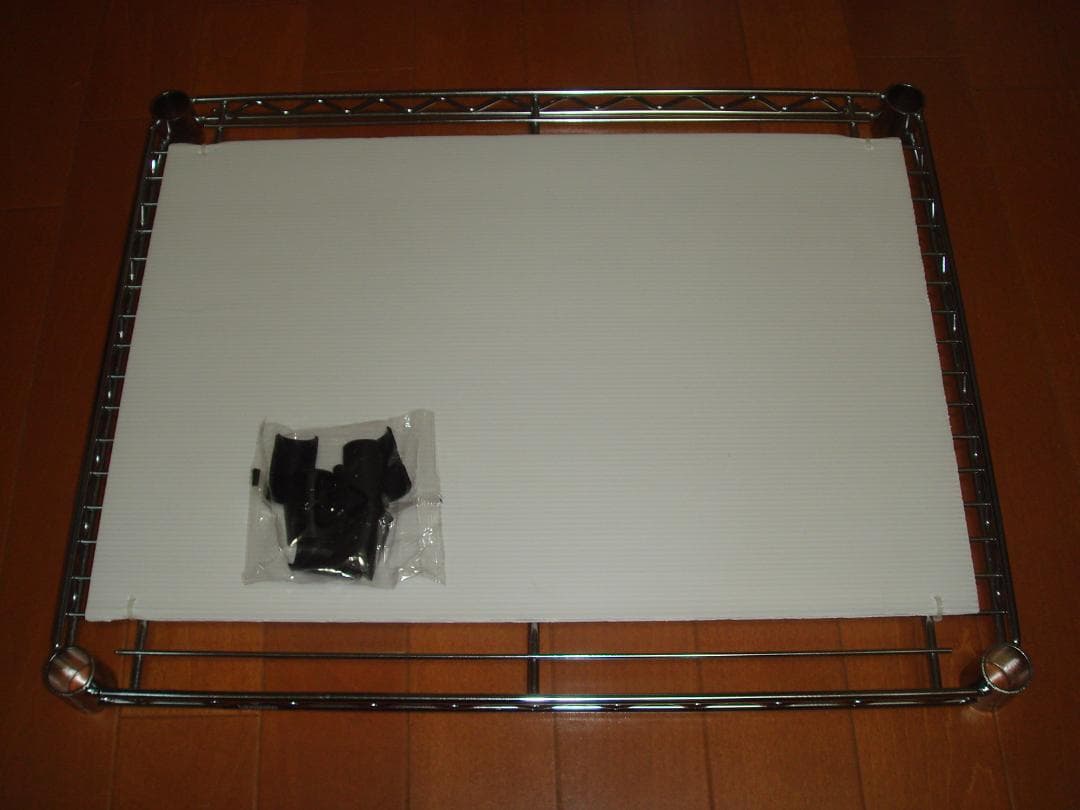 ルミナスラック スチール棚板 ST5040 4枚セット 新品同様 ポール19mm