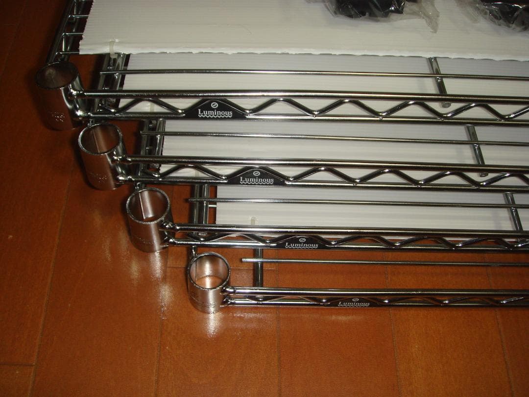 ルミナスラック スチール棚板 ST5040 4枚セット 新品同様 ポール19mm