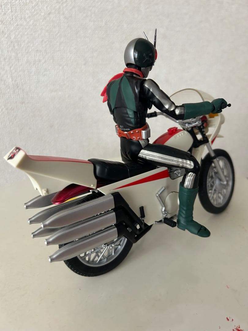 shf旧仮面ライダー2号&改造サイクロン号セッ - メルカリ