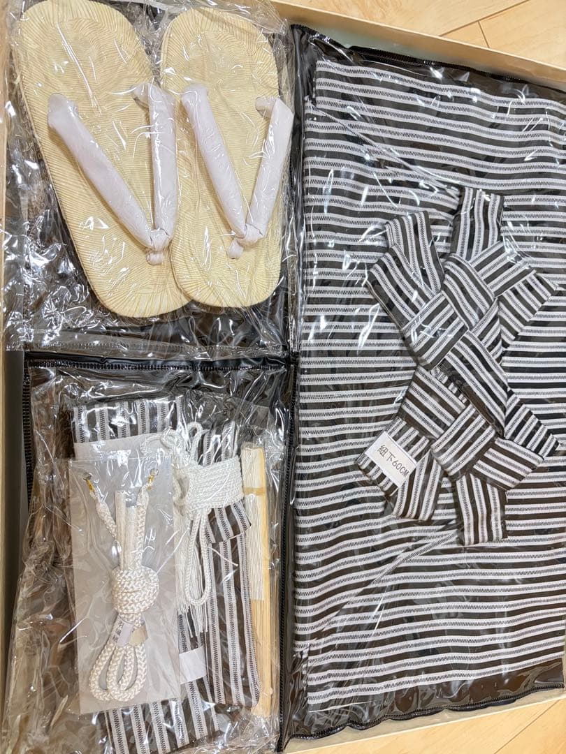 新品・美品 七五三 男の子着物 袴フルセット 5才 専用化粧箱付き 即着用可