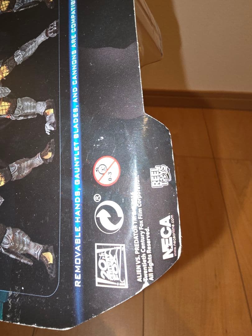 ★週末特価　エンシェント・ウォリアー・プレデター　AVP