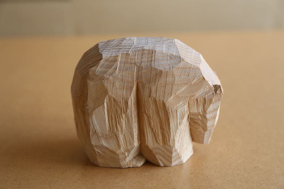 高野夕輝 木彫り熊 彫刻 木彫 オブジェ 作家 1