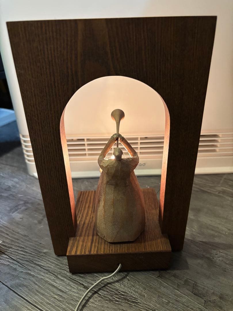 井崎正治氏「時をつげる」ランプ