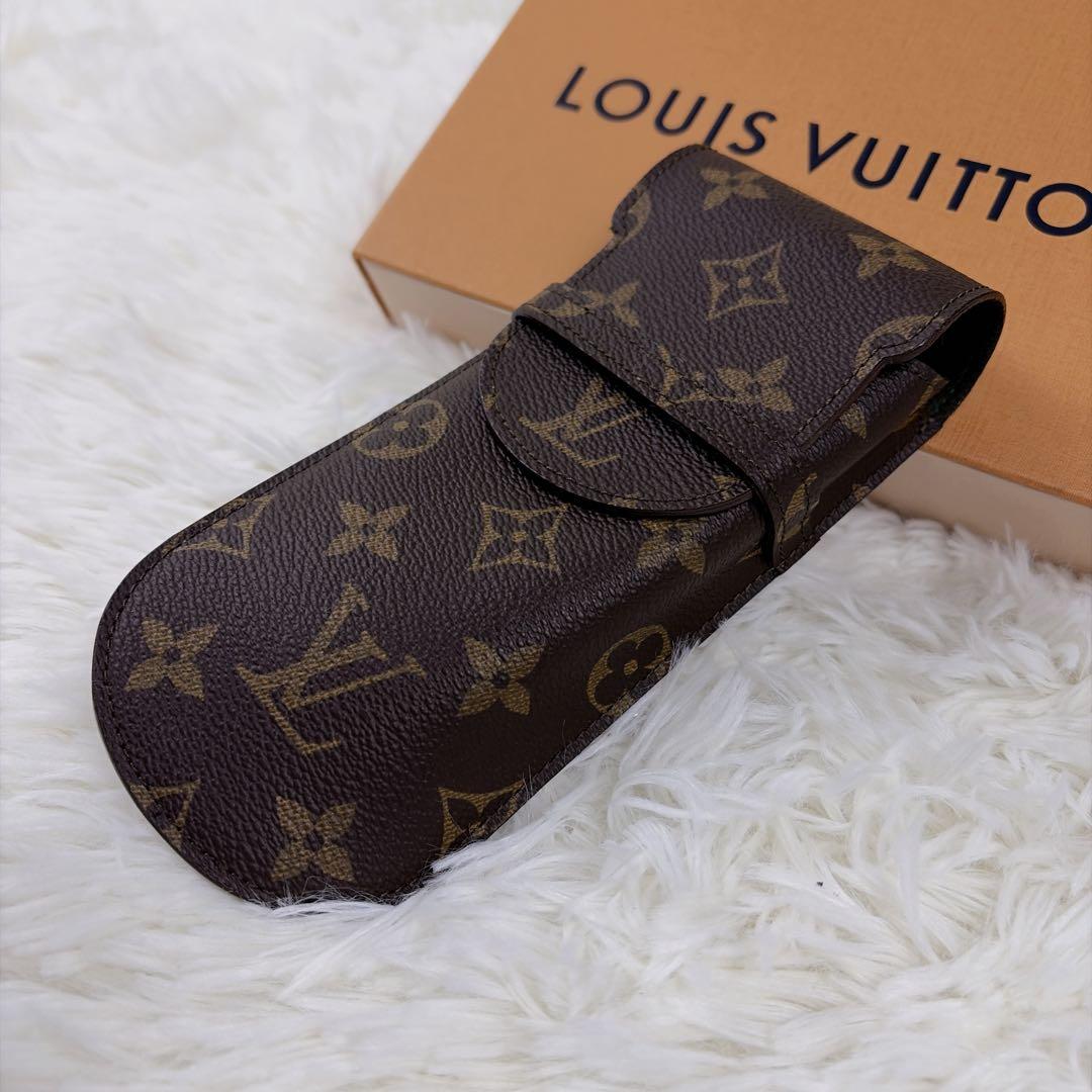 LOUIS VUITTON メガネケース ブラウン