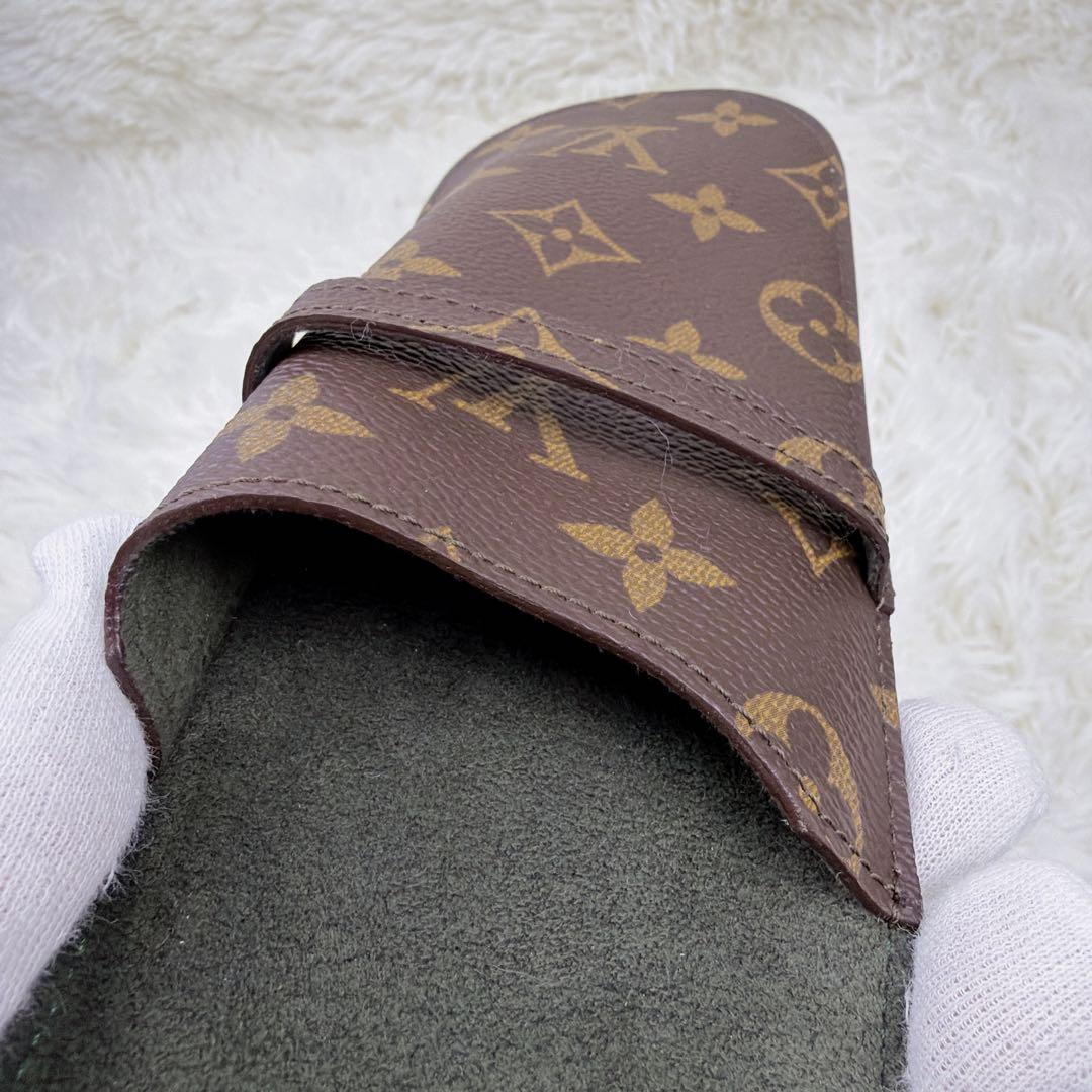 LOUIS VUITTON メガネケース ブラウン