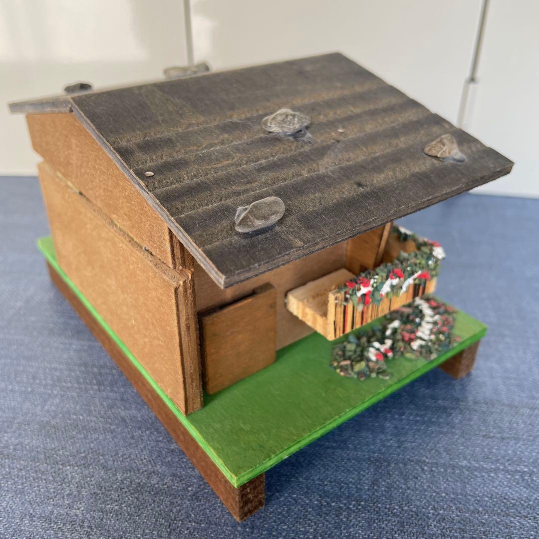 スイス製JOBIN社　シャレー型収納付オルゴール