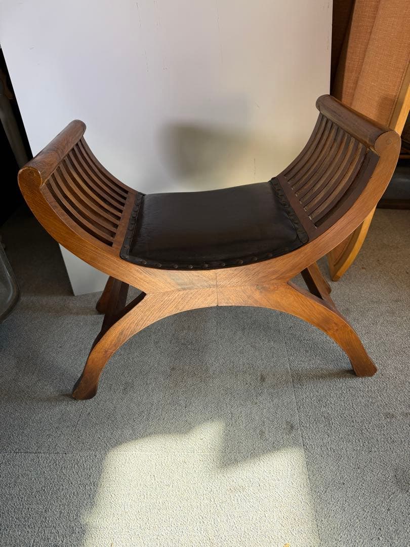 カルティニチェア スツール 本革鋲打ち バリ家具 アンティーク 椅子 当時物