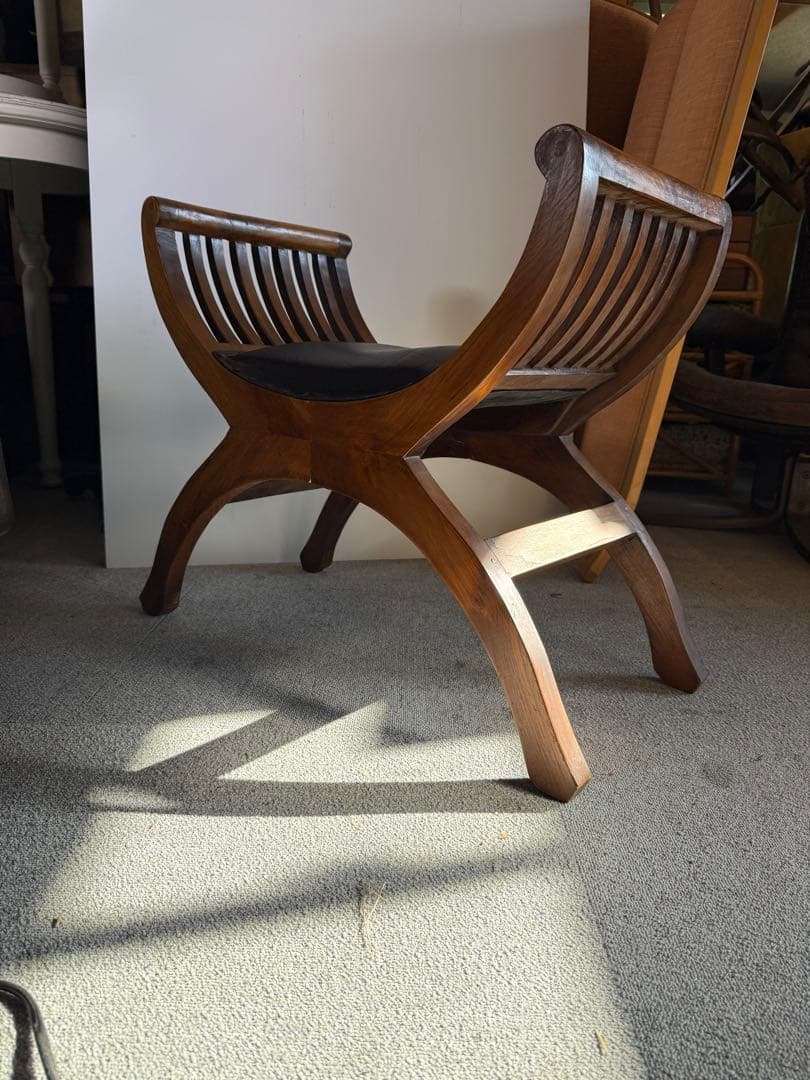 カルティニチェア スツール 本革鋲打ち バリ家具 アンティーク 椅子 当時物