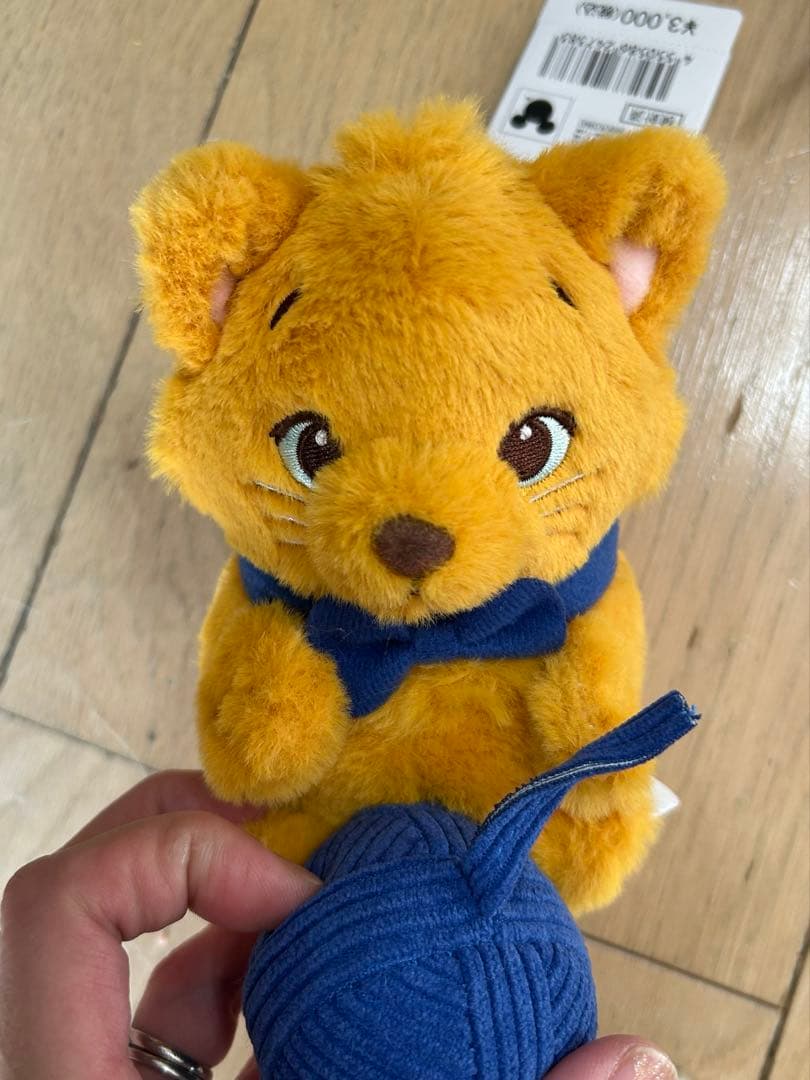ディズニーストア 猫の日 ぬいぐるみキーホルダー 毛糸玉 MOVE 3体