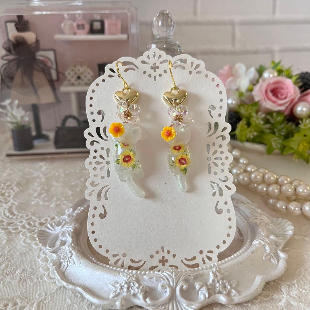 ฅ❤️ ねこ　猫　レジン　ひまわり　花　ピアス　イヤリング