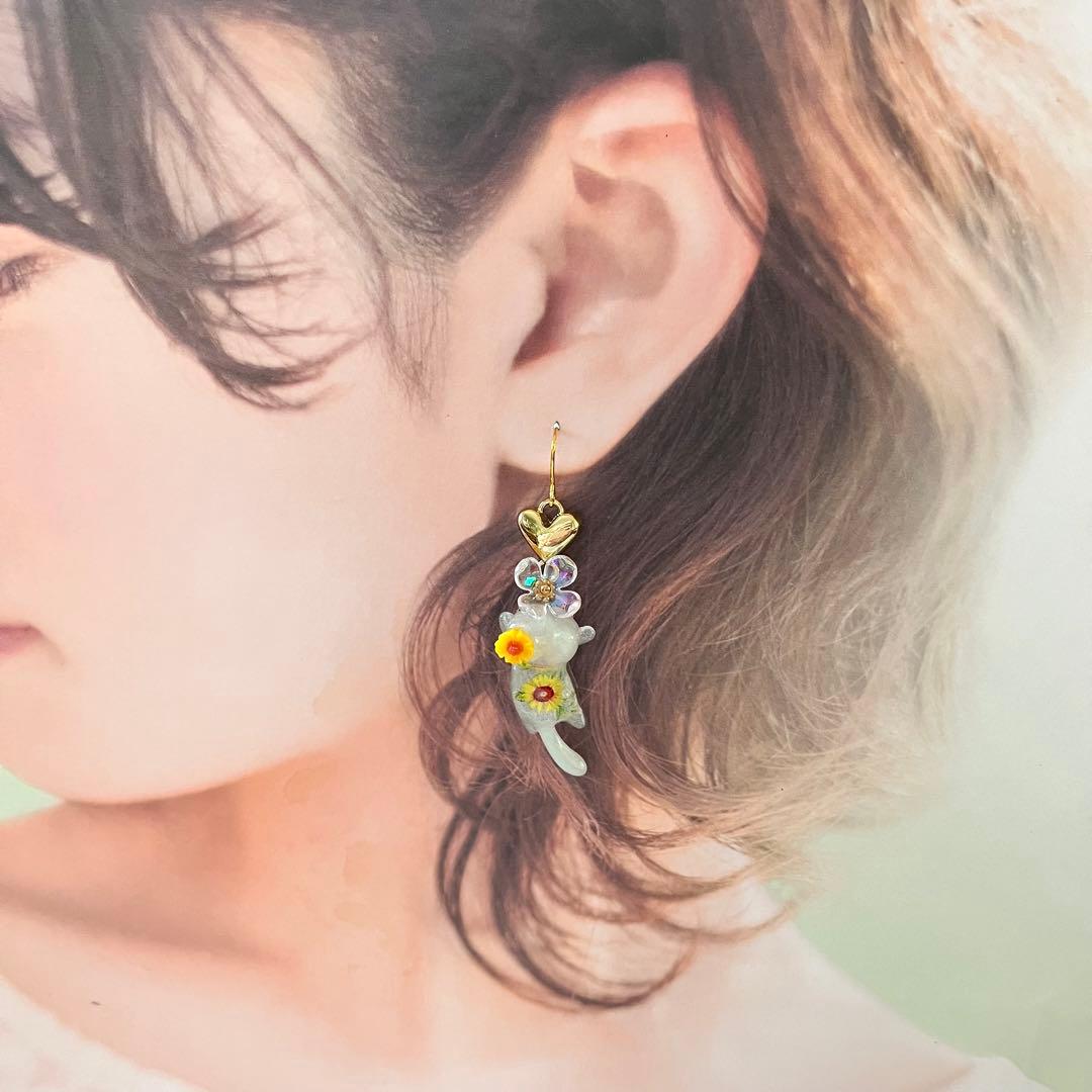 ฅ❤️ ねこ　猫　レジン　ひまわり　花　ピアス　イヤリング