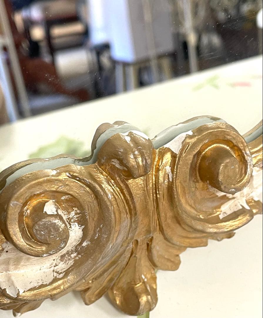 イタリー製 壁掛け鏡 アンティーク調 クラシックオーバル型 ゴールド/白 美品